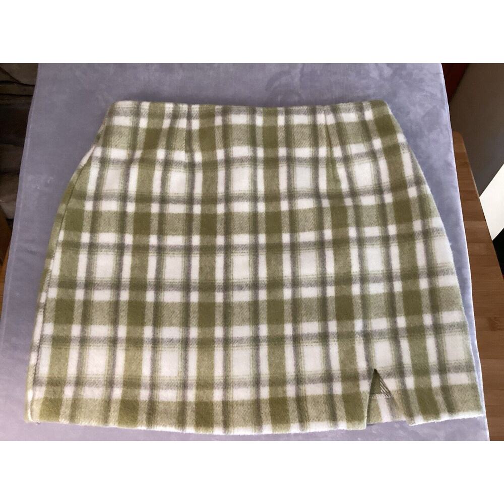 Vestique Women Mini‎ Skirt Sage White Plaid Size L Wool NWT